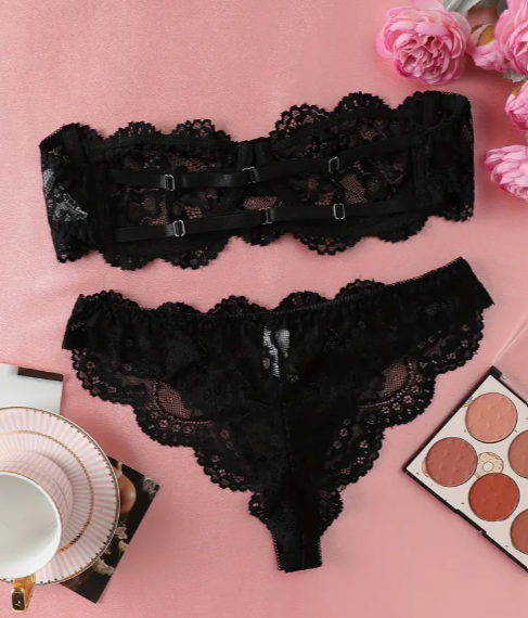 Calliope’s Whim – Black Lace Tube Lingerie Set