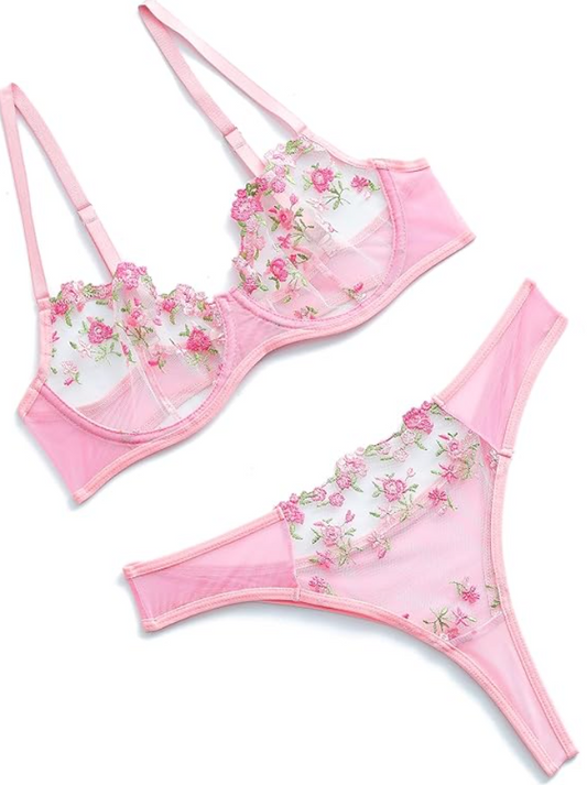 The Blush Spell Lace Lingerie Set – Light Pink