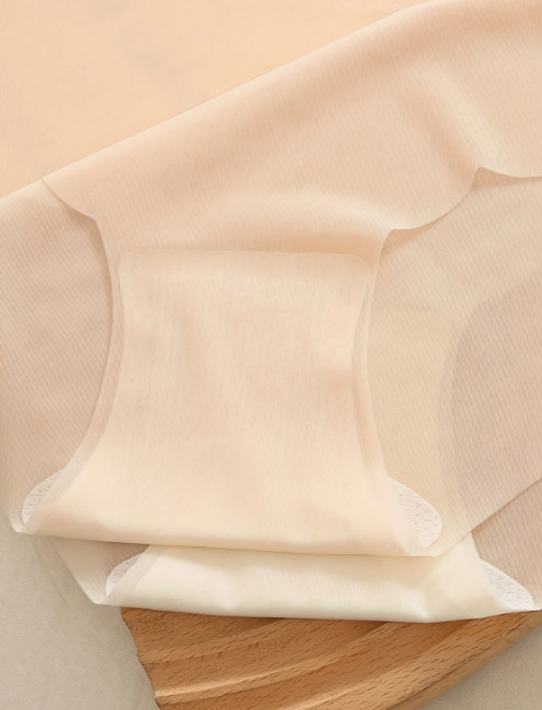 5 pcs Pack Women’s Breathable Underwear – Moisture-Wicking, Seamless & Ultra-Light Comfort