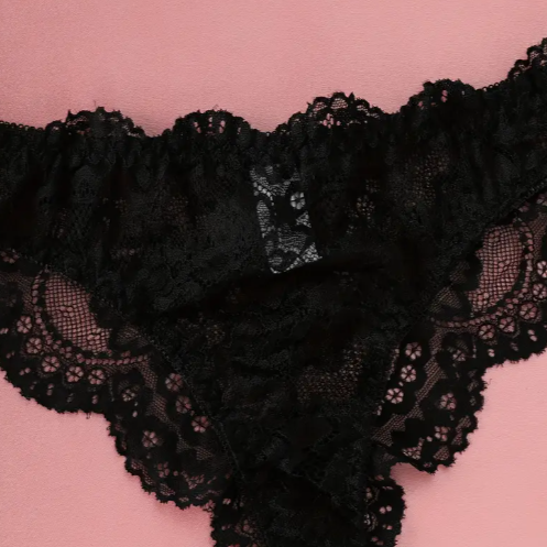 Calliope’s Whim – Black Lace Tube Lingerie Set