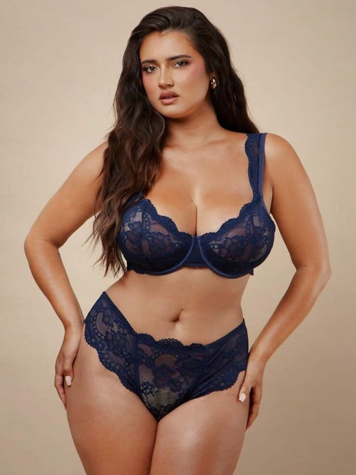 Sapphire Lace Plus Size Lingerie Set