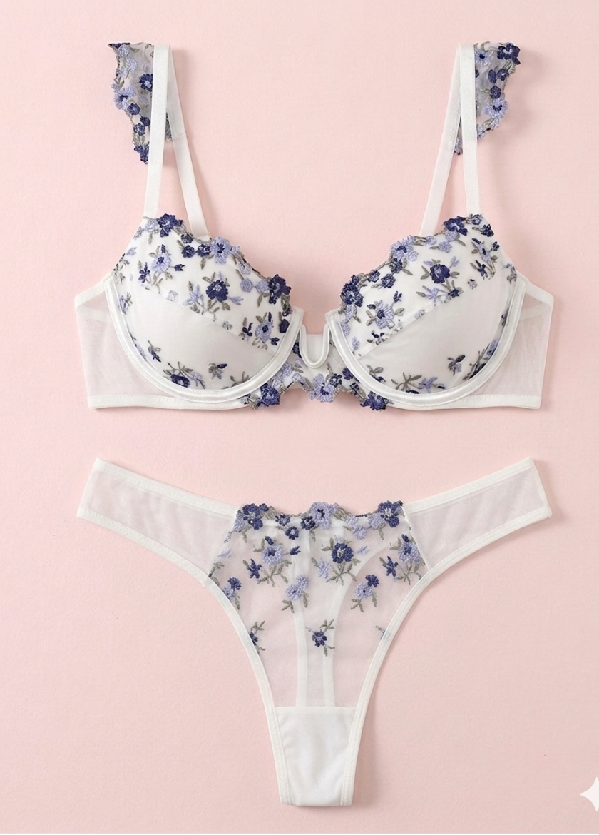 Melodia Embroidered White Underwire Lingerie Set