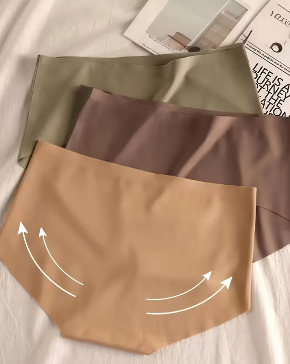 Pack of Seamless Mid-Rise Panties – Lightweight No-Show Briefs for Women